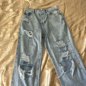PacSun Women’s Distressed High Rise Straight Jeans. Size 25